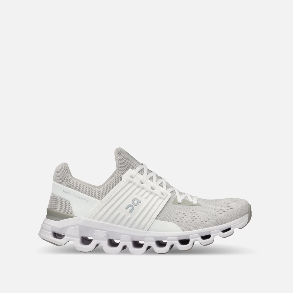 On Running Shoes Glacier White Cloudswift